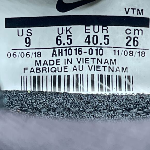 Nike Odyssey React Flyknit 2 Shoes Womens 9 Black White Running Comfort Walking - Picture 8 of 8